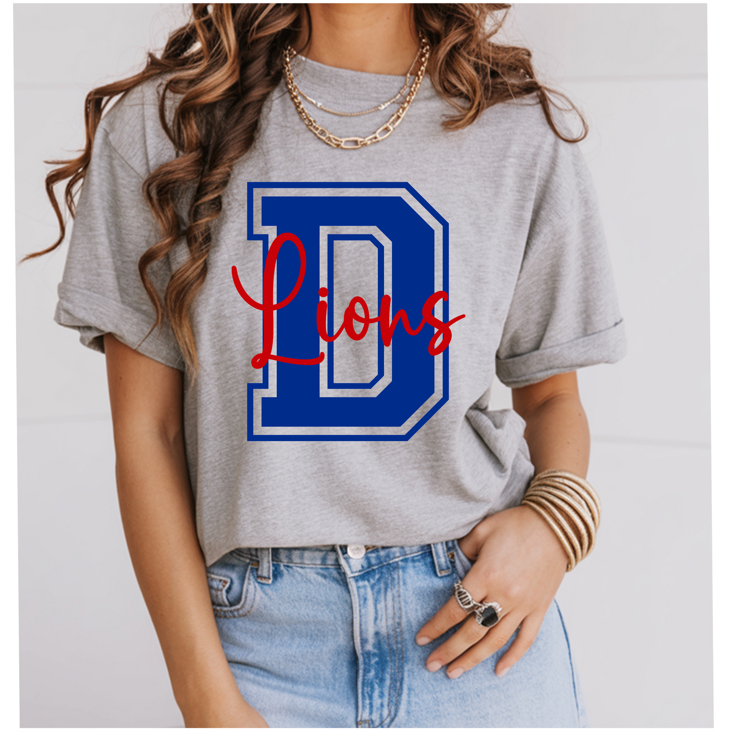 D Lions Cursive