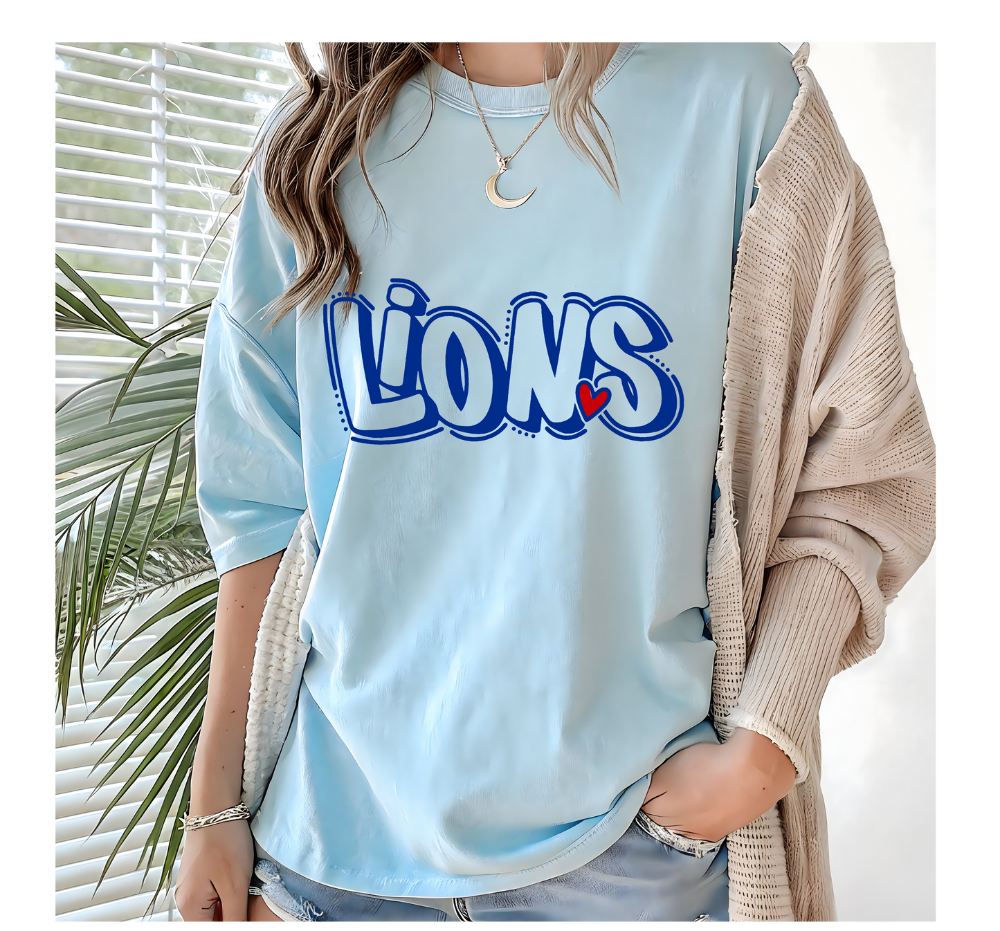 Lions Outline with Red Heart